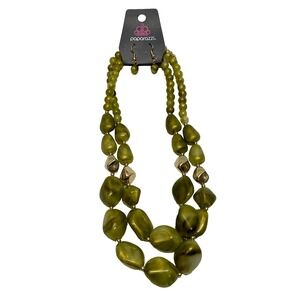 Necklace & Earrings Set Beaded Green Gol  "Seize The Statement" Paparazzi NWT